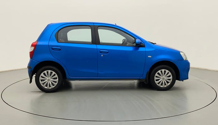 2013 Toyota Etios Liva G, Petrol, Manual, 42,005 km, Right Side View