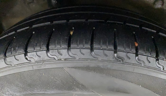 2015 Honda City 1.5L I-DTEC V, Diesel, Manual, 93,999 km, Right Rear Tyre Tread