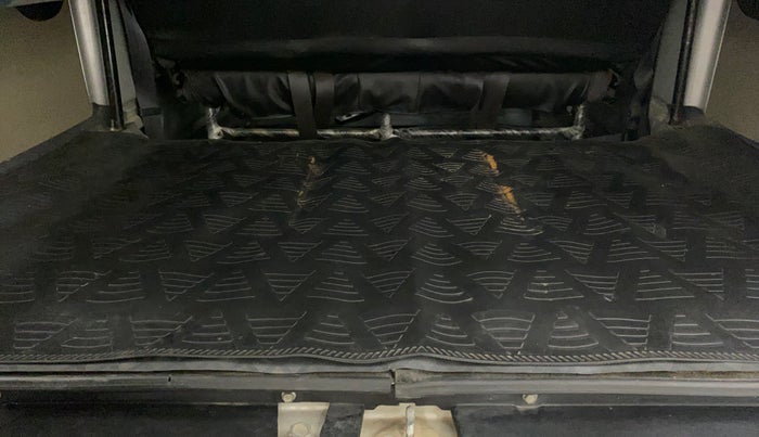 2014 Maruti Eeco 5 STR WITH A/C+HTR, Petrol, Manual, 13,505 km, Boot Inside