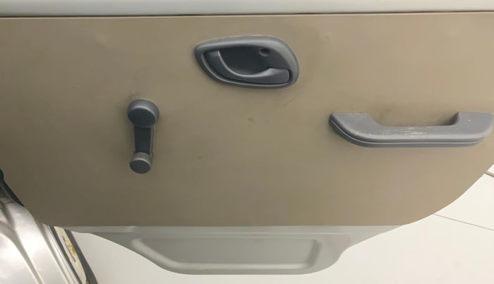 2014 Maruti Eeco 5 STR WITH A/C+HTR, Petrol, Manual, 13,505 km, Driver Side Door Panels Control