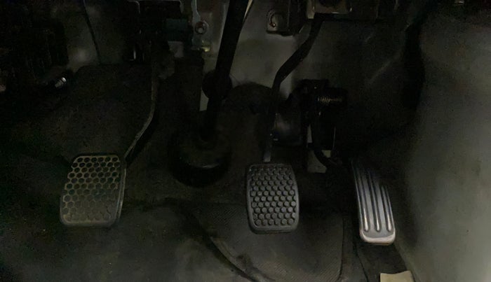 2014 Maruti Eeco 5 STR WITH A/C+HTR, Petrol, Manual, 13,505 km, Pedals