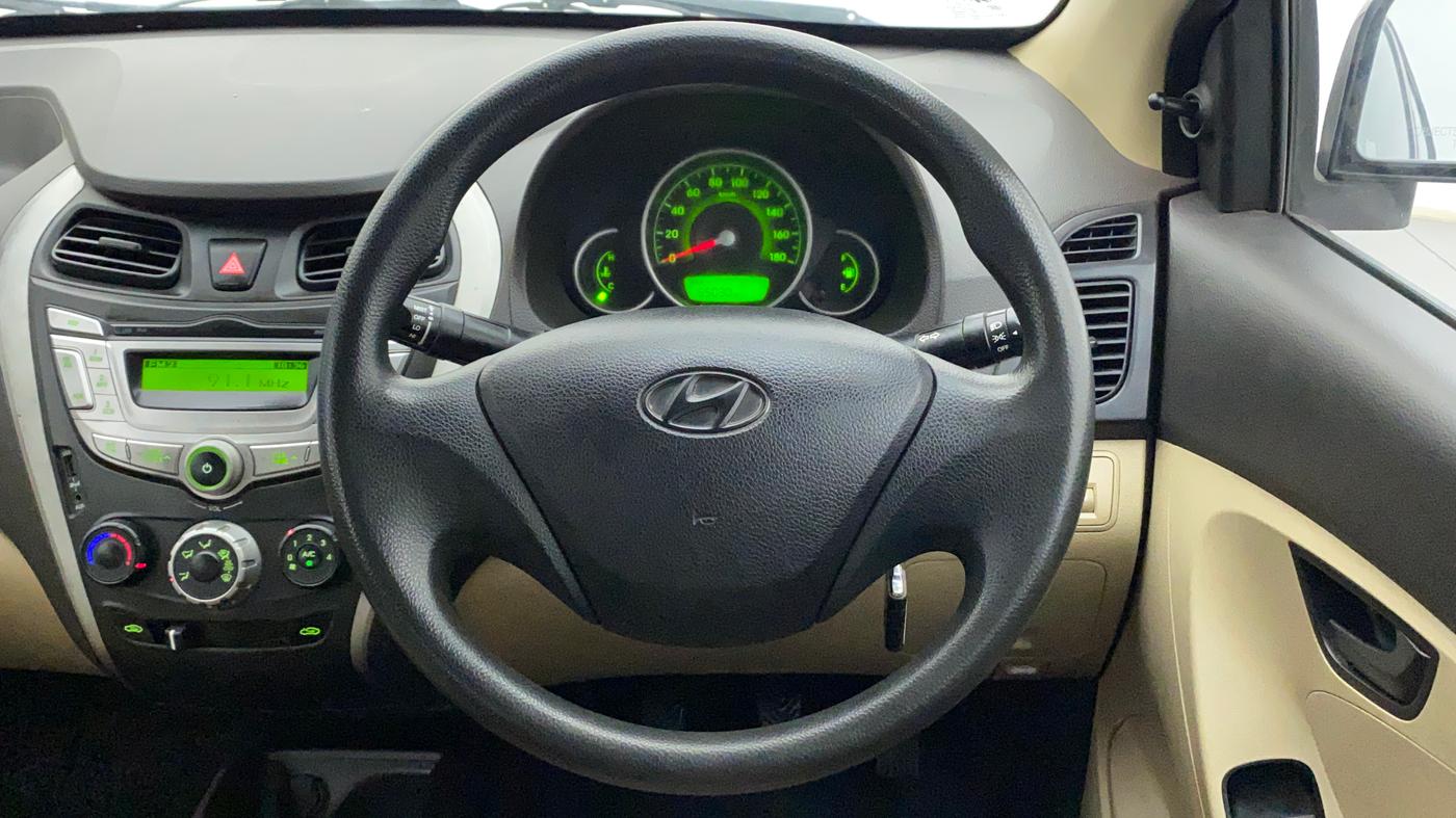 2014 Hyundai Eon MAGNA +, Petrol, Manual, 65,030 km, Steering Wheel Close Up
