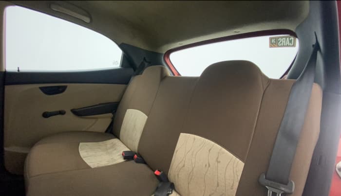 2014 Hyundai Eon MAGNA +, Petrol, Manual, 65,030 km, Right Side Rear Door Cabin