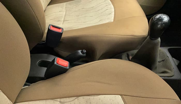 2014 Hyundai Eon MAGNA +, Petrol, Manual, 65,030 km, Gear Lever