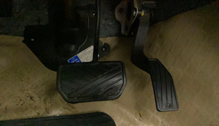 2017 Maruti Celerio ZXI AMT, Petrol, Automatic, 83,038 km, Pedals
