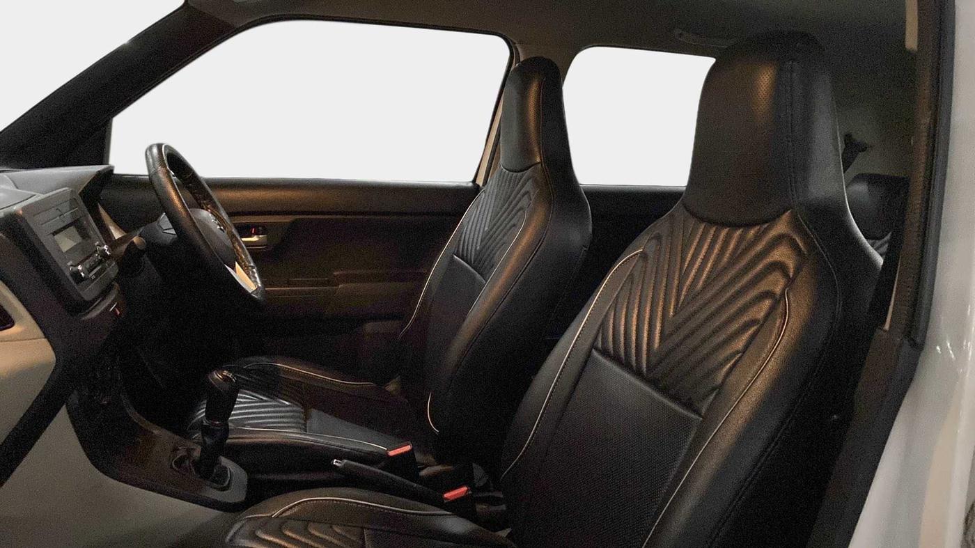 2020 Maruti New Wagon-R VXI 1.2, Petrol, Manual, 28,870 km, Right Side Front Door Cabin