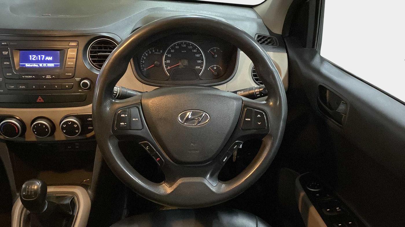 2018 Hyundai Grand i10 MAGNA 1.2 KAPPA VTVT, Petrol, Manual, 82,193 km, Steering Wheel Close Up