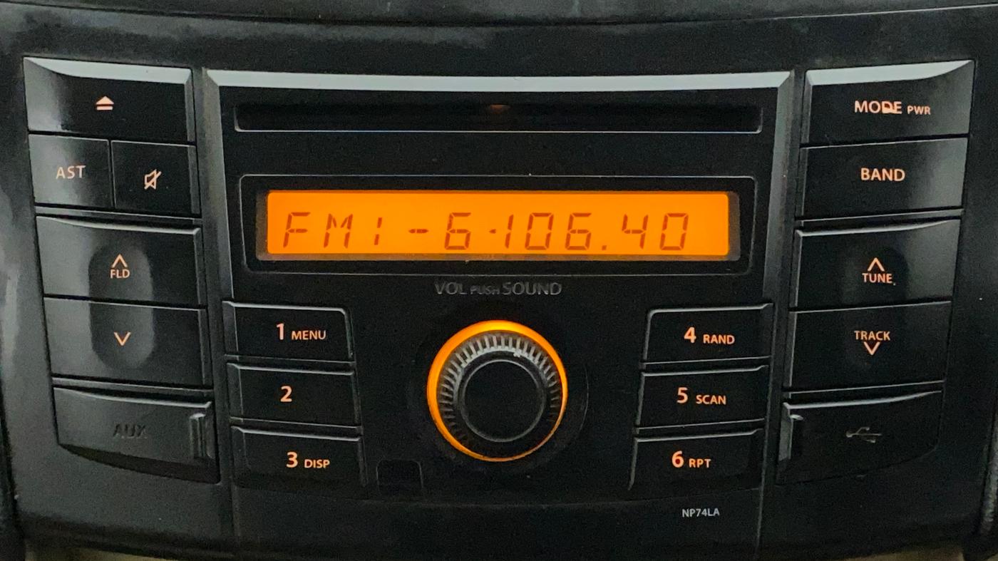 2014 Maruti Swift Dzire VDI, Diesel, Manual, 94,616 km, Infotainment System