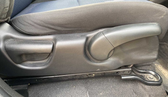 2019 Honda WR-V 1.2L I-VTEC S MT, Petrol, Manual, 24,784 km, Driver Side Adjustment Panel