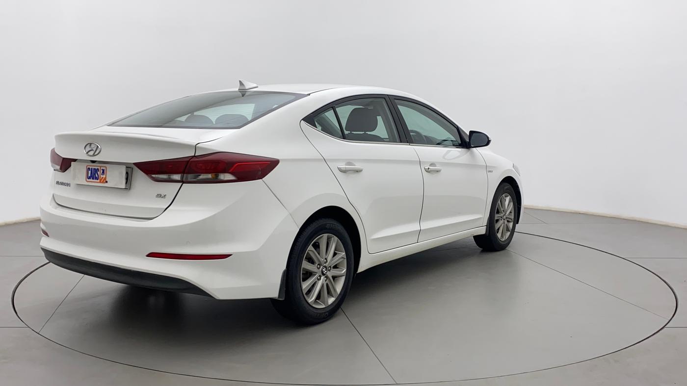 2017 Hyundai New Elantra 2.0 SX MT PETROL, Petrol, Manual, 92,776 km, Right Back Diagonal