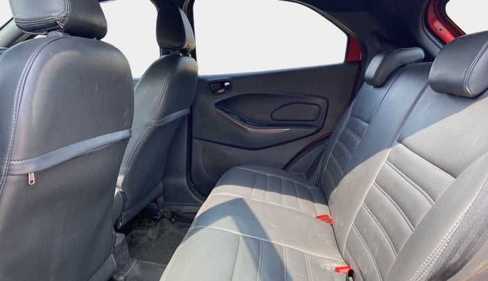 2021 Ford FREESTYLE TITANIUM 1.2 PETROL, Petrol, Manual, 27,045 km, Right Side Rear Door Cabin