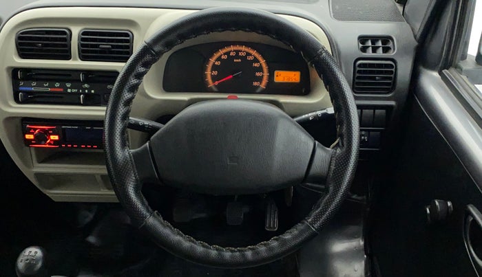 2018 Maruti Eeco 5 STR WITH A/C+HTR, Petrol, Manual, 31,854 km, Steering Wheel Close Up