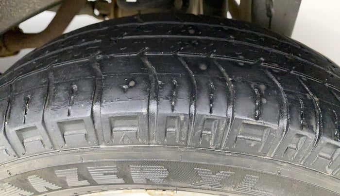 2018 Maruti Eeco 5 STR WITH A/C+HTR, Petrol, Manual, 31,854 km, Left Rear Tyre Tread