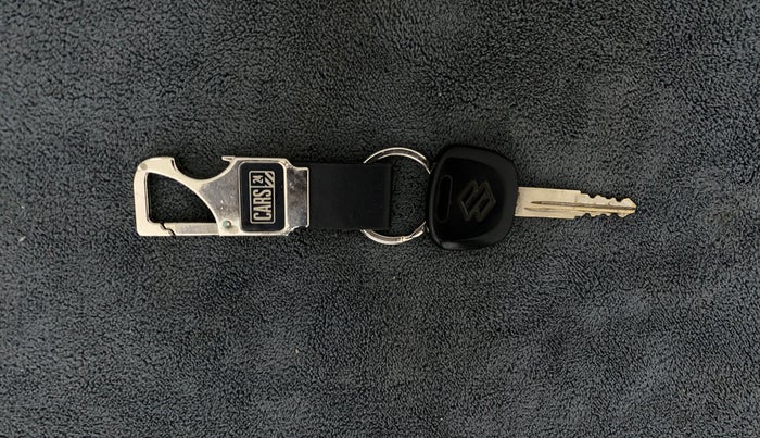 2018 Maruti Eeco 5 STR WITH A/C+HTR, Petrol, Manual, 31,854 km, Key Close Up