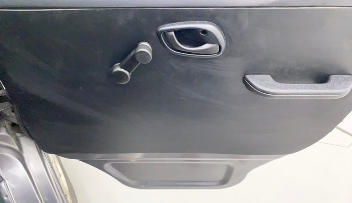 2018 Maruti Eeco 5 STR WITH A/C+HTR, Petrol, Manual, 31,854 km, Driver Side Door Panels Control