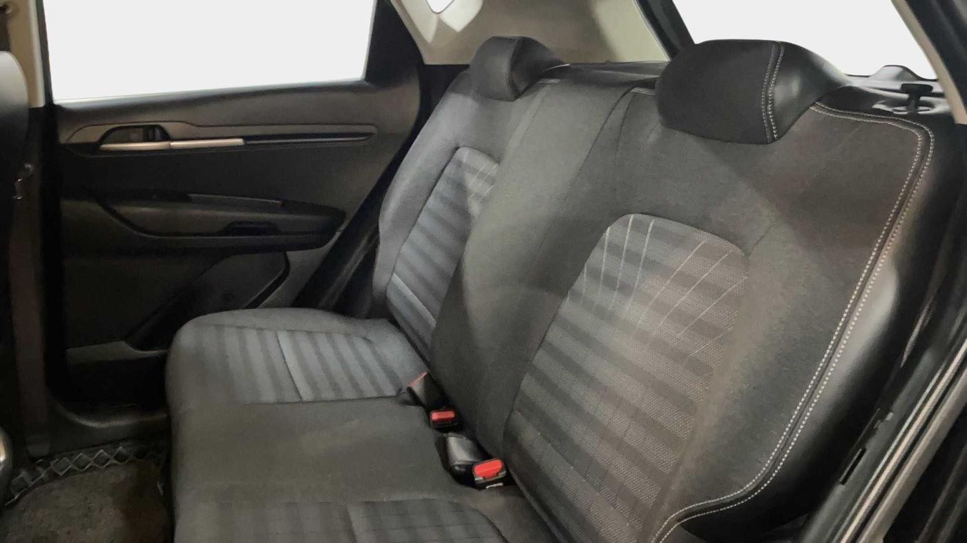 2022 KIA SONET HTK PLUS 1.0 IMT, Petrol, Manual, 1,319 km, Right Side Rear Door Cabin
