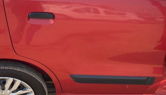 2016 Maruti Wagon R 1.0 VXI, Petrol, Manual, 70,423 km, Right rear door - Minor scratches
