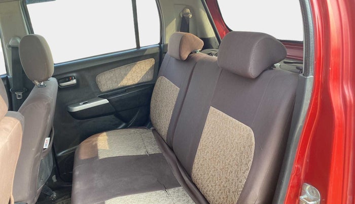 2016 Maruti Wagon R 1.0 VXI, Petrol, Manual, 70,423 km, Right Side Rear Door Cabin