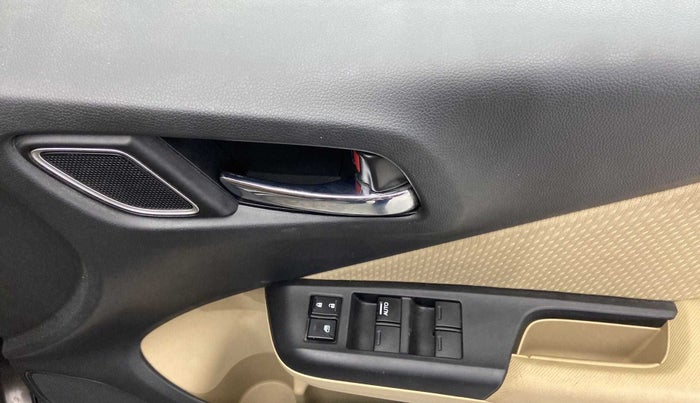 2018 Honda City 1.5L I-VTEC V MT, Petrol, Manual, 34,446 km, Driver Side Door Panels Control