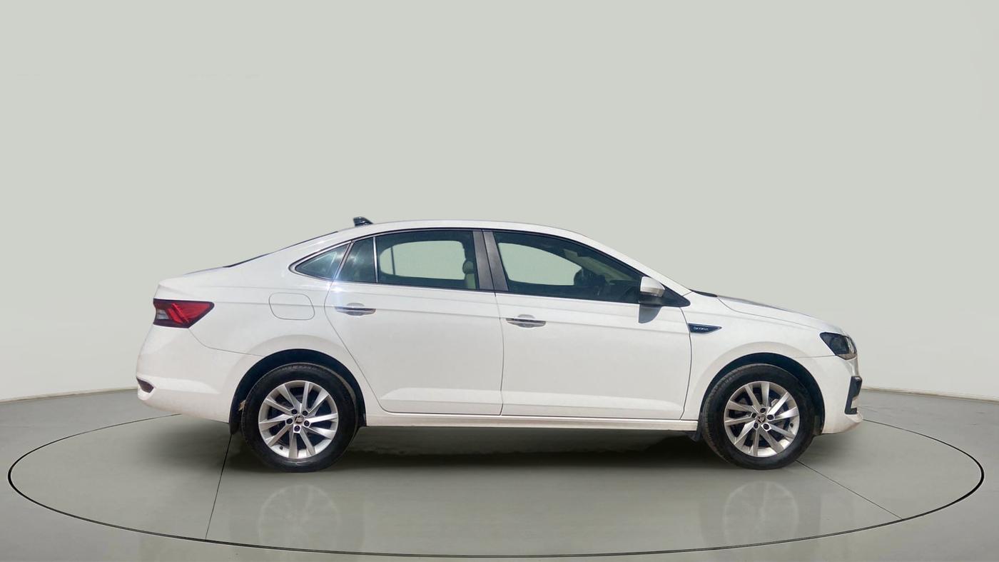 2022 Skoda SLAVIA AMBITION 1.0L TSI MT, Petrol, Manual, 19,819 km, Right Side View