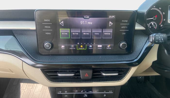 2022 Skoda SLAVIA AMBITION 1.0L TSI MT, Petrol, Manual, 19,819 km, Air Conditioner