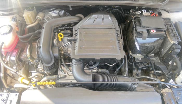 2022 Skoda SLAVIA AMBITION 1.0L TSI MT, Petrol, Manual, 19,819 km, Open Bonet