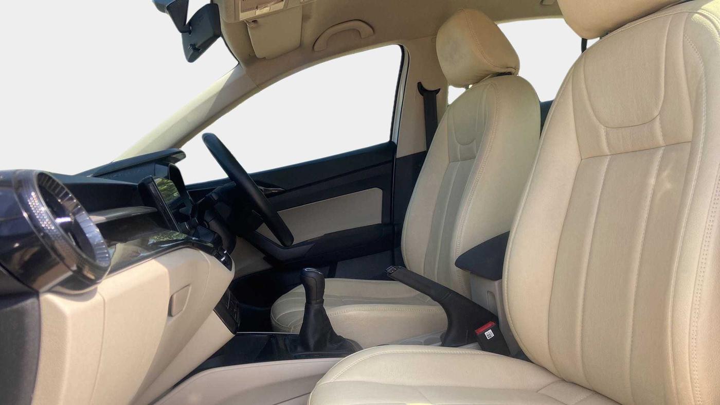 2022 Skoda SLAVIA AMBITION 1.0L TSI MT, Petrol, Manual, 19,819 km, Right Side Front Door Cabin