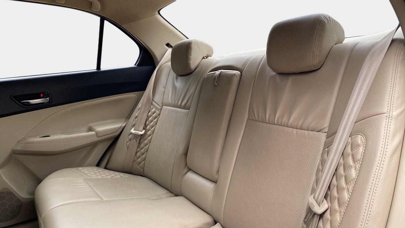 2022 Maruti Dzire ZXI CNG, CNG, Manual, 25,549 km, Right Side Rear Door Cabin