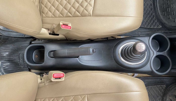 2017 Honda Amaze 1.2L I-VTEC SX, Petrol, Manual, 34,590 km, Gear Lever