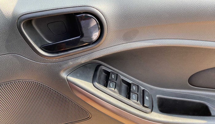 2021 Ford FREESTYLE TITANIUM PLUS 1.5 DIESEL, Diesel, Manual, 29,148 km, Driver Side Door Panels Control