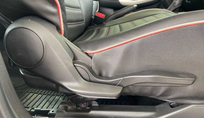 2018 Maruti Baleno ALPHA CVT PETROL 1.2, Petrol, Automatic, 31,929 km, Driver Side Adjustment Panel