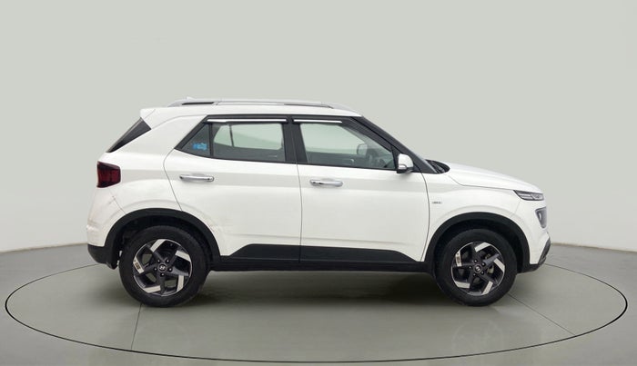 2021 Hyundai VENUE SX PLUS 1.0 TURBO DCT, Petrol, Automatic, 28,869 km, Right Side View