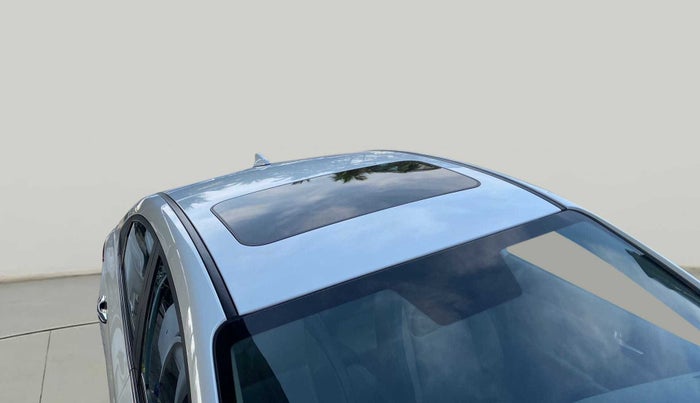 2018 Hyundai Verna 1.6 VTVT SX O, Petrol, Manual, 62,011 km, Roof