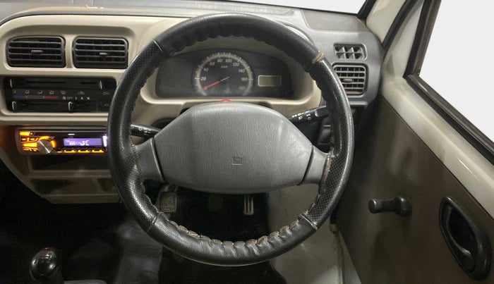 2016 Maruti Eeco 5 STR WITH A/C+HTR, CNG, Manual, 95,946 km, Steering Wheel Close Up