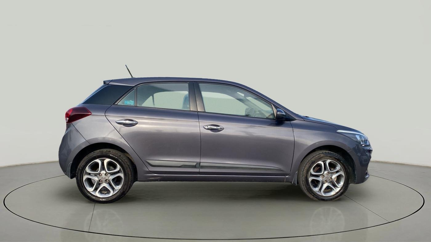 2018 Hyundai Elite i20 ASTA 1.2 (O), Petrol, Manual, 36,311 km, Right Side View