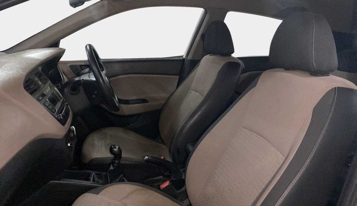 2017 Hyundai Elite i20 MAGNA 1.2, Petrol, Manual, 58,247 km, Right Side Front Door Cabin
