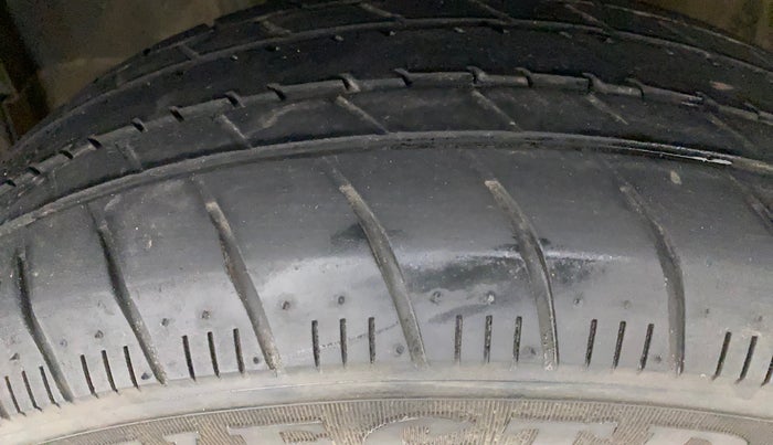 2020 Honda Amaze 1.2L I-VTEC S, Petrol, Manual, 22,604 km, Left Front Tyre Tread