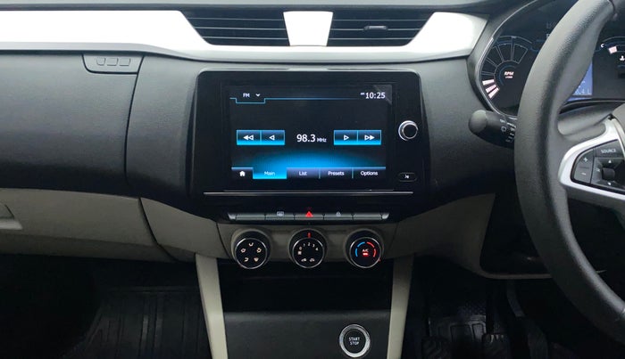 2021 Renault TRIBER RXZ, Petrol, Manual, 34,767 km, Air Conditioner