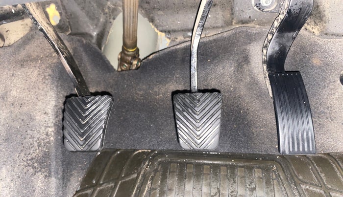 2020 Hyundai VENUE S 1.2, Petrol, Manual, 72,978 km, Pedals