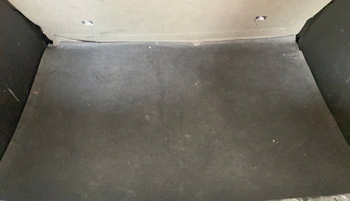 2020 Hyundai VENUE S 1.2, Petrol, Manual, 72,978 km, Boot Inside