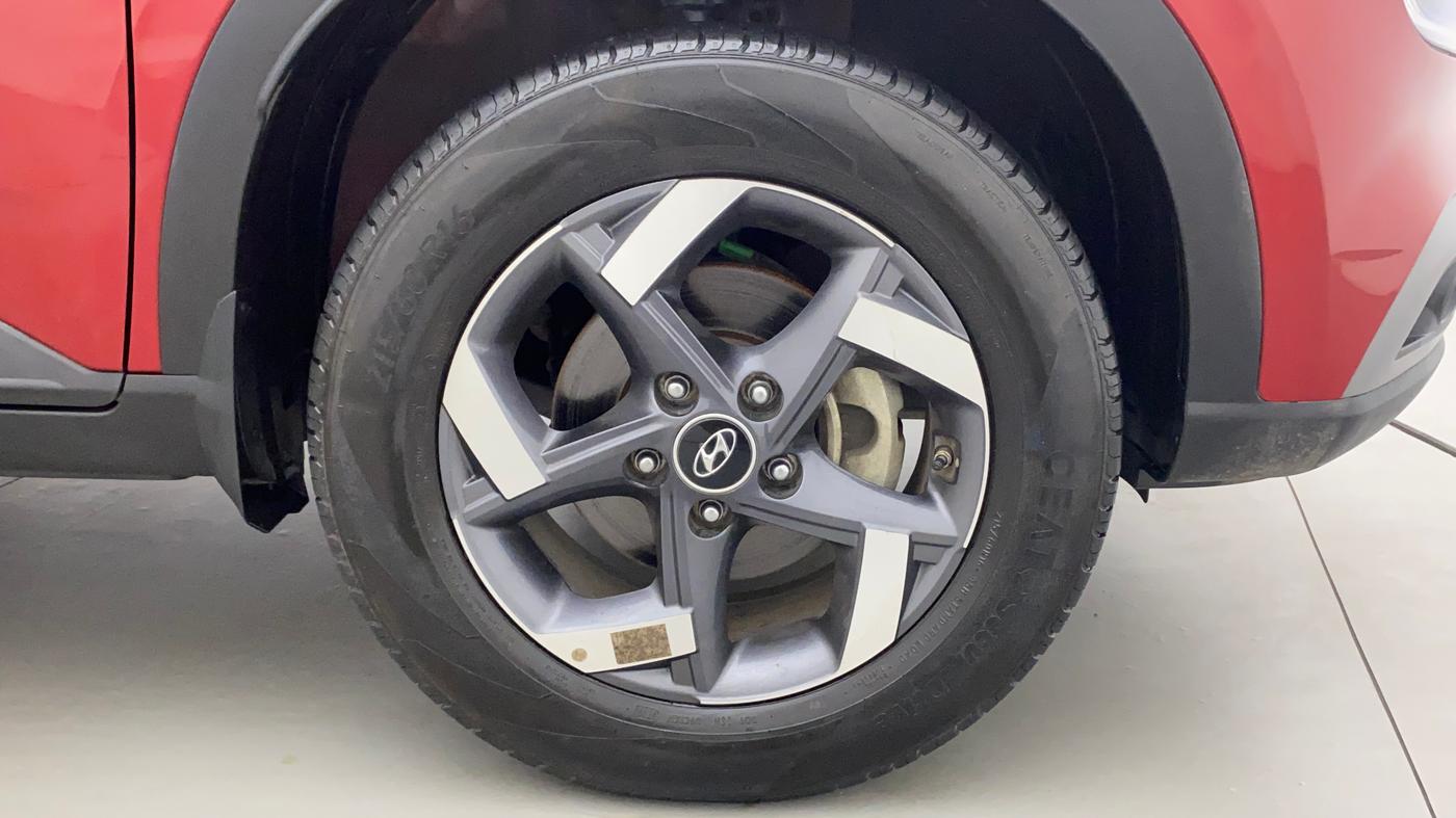 2022 Hyundai VENUE SX 1.0 (O) TURBO IMT, Petrol, Manual, 18,093 km, Right Front Wheel