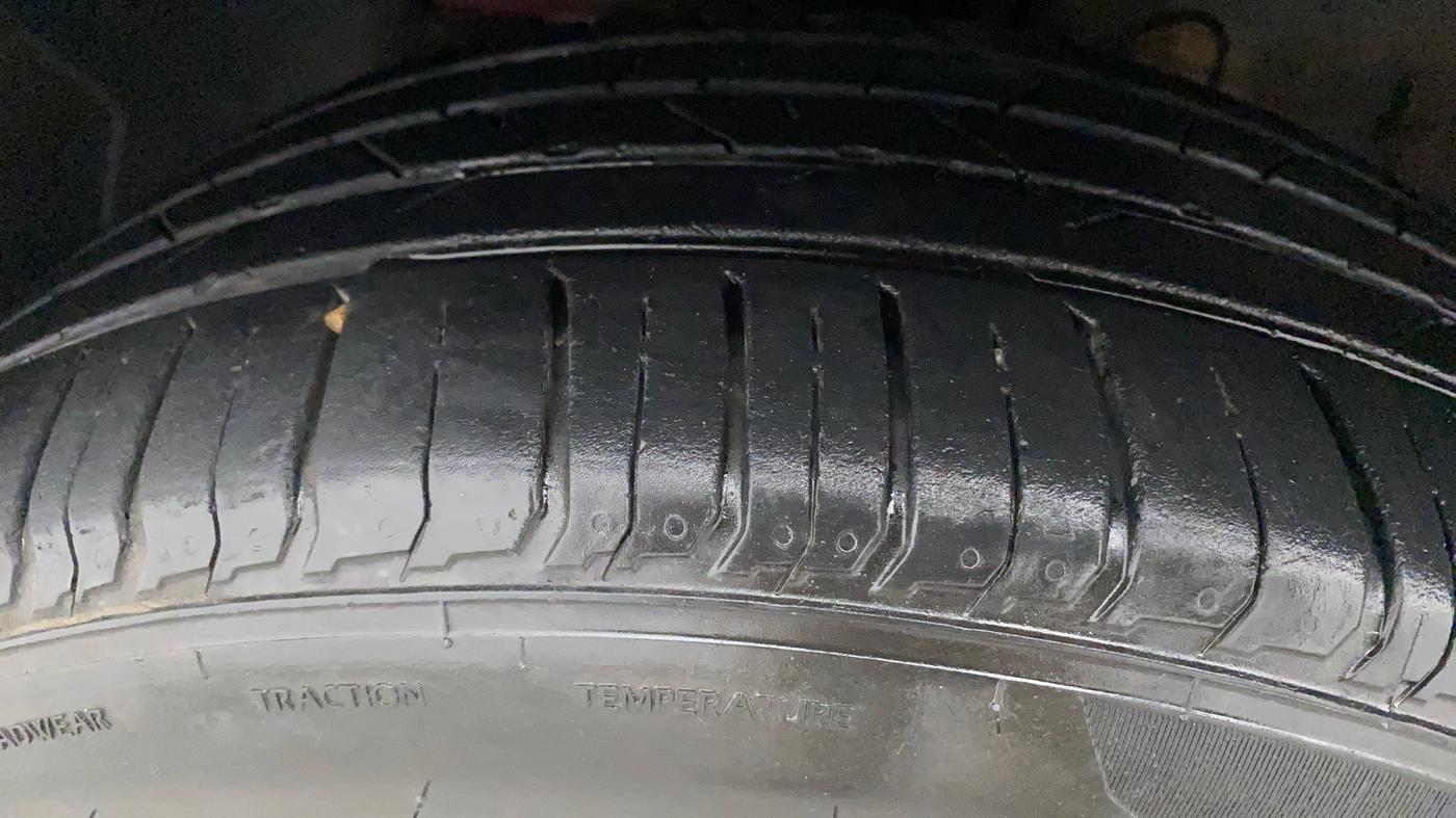 2022 Hyundai VENUE SX 1.0 (O) TURBO IMT, Petrol, Manual, 18,093 km, Left Front Tyre Tread