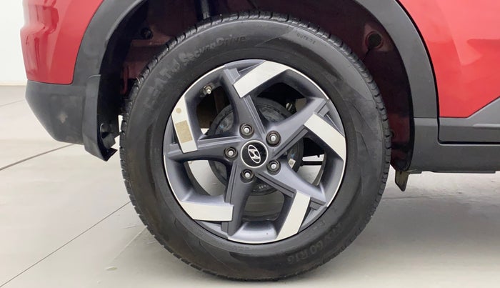 2022 Hyundai VENUE SX 1.0 (O) TURBO IMT, Petrol, Manual, 18,093 km, Right Rear Wheel