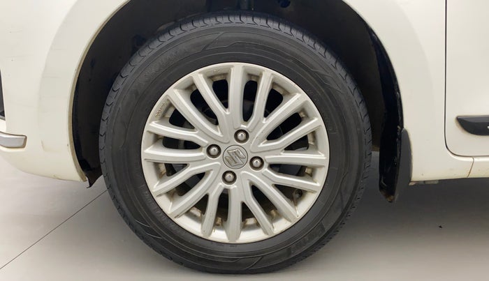 2018 Maruti Dzire ZDI AMT, Diesel, Automatic, 1,13,652 km, Left Front Wheel