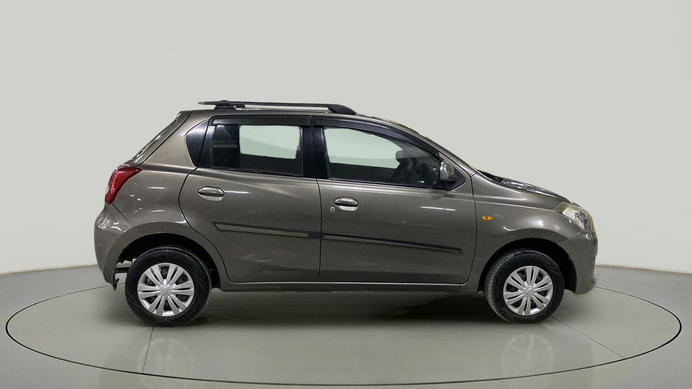 2016 Datsun Go T, Petrol, Manual, 69,877 km, Right Side View