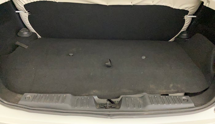 2024 Tata ALTROZ XE CNG, CNG, Manual, 19,266 km, Boot Inside