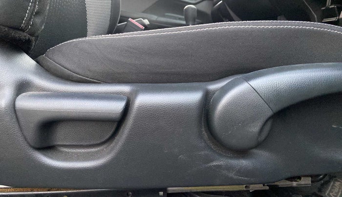 2018 Honda WR-V 1.2L I-VTEC VX MT, Petrol, Manual, 29,560 km, Driver Side Adjustment Panel