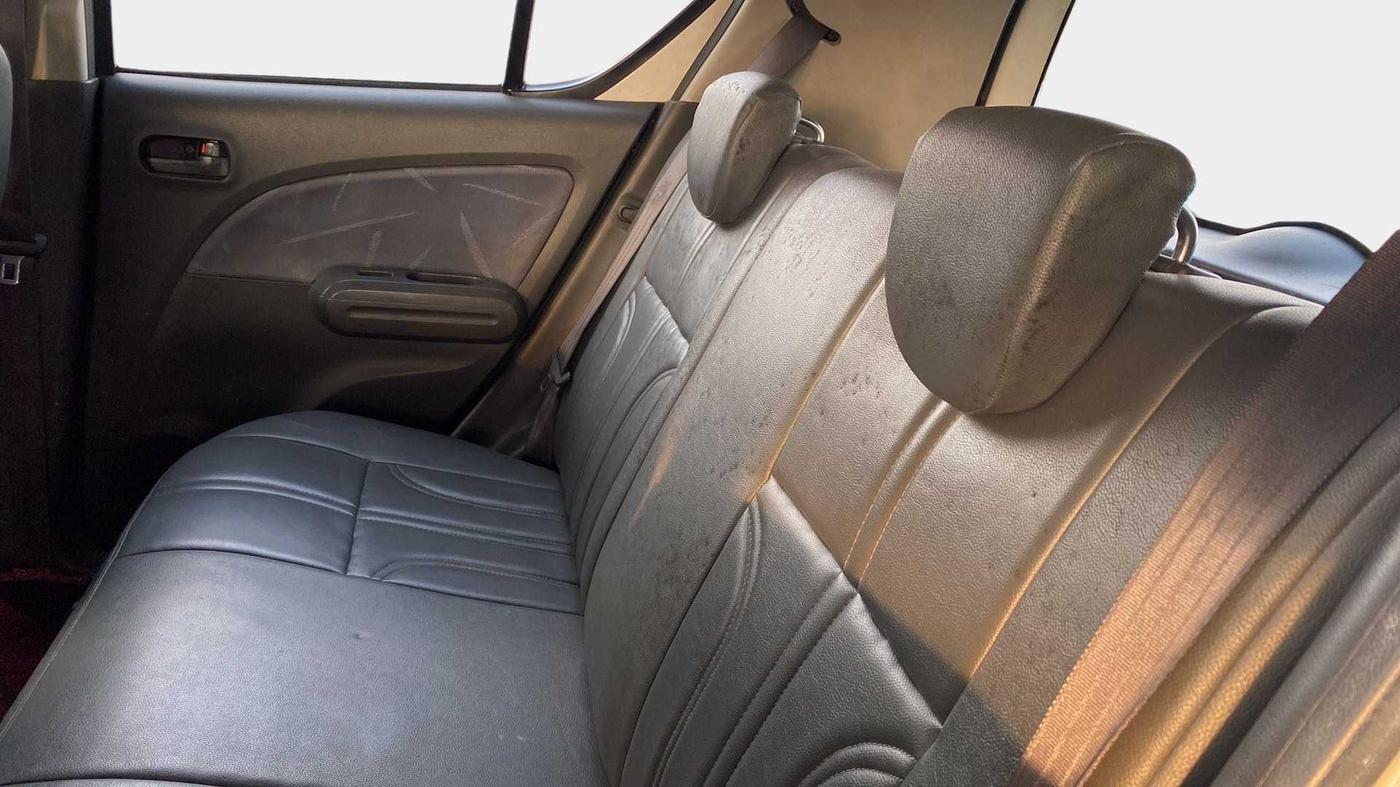 2012 Maruti Ritz VDI, Diesel, Manual, 1,00,328 km, Right Side Rear Door Cabin