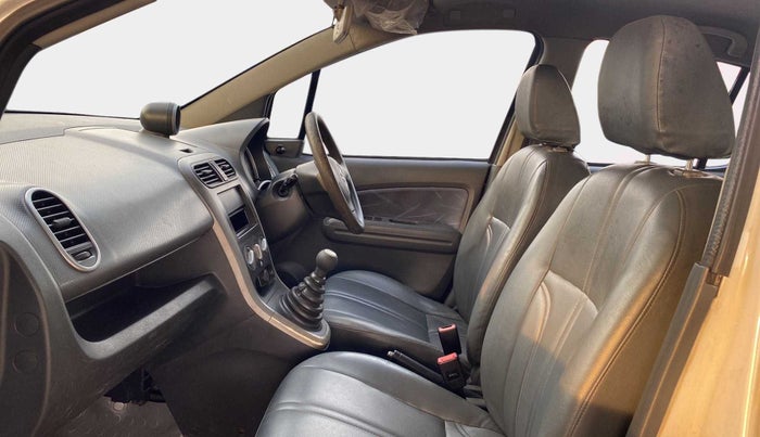 2012 Maruti Ritz VDI, Diesel, Manual, 1,00,328 km, Right Side Front Door Cabin