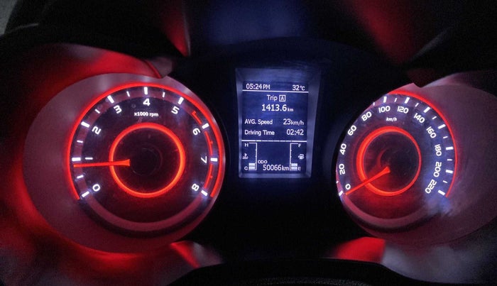 2021 Mahindra XUV300 W8 1.2 PETROL, Petrol, Manual, 50,005 km, Odometer Image